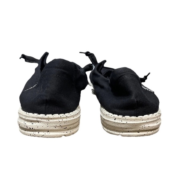 Hey Dude Wendy Shoes Slip On Sneaker Comfort Cushioned In Black Size 11 - Picture 3 of 6